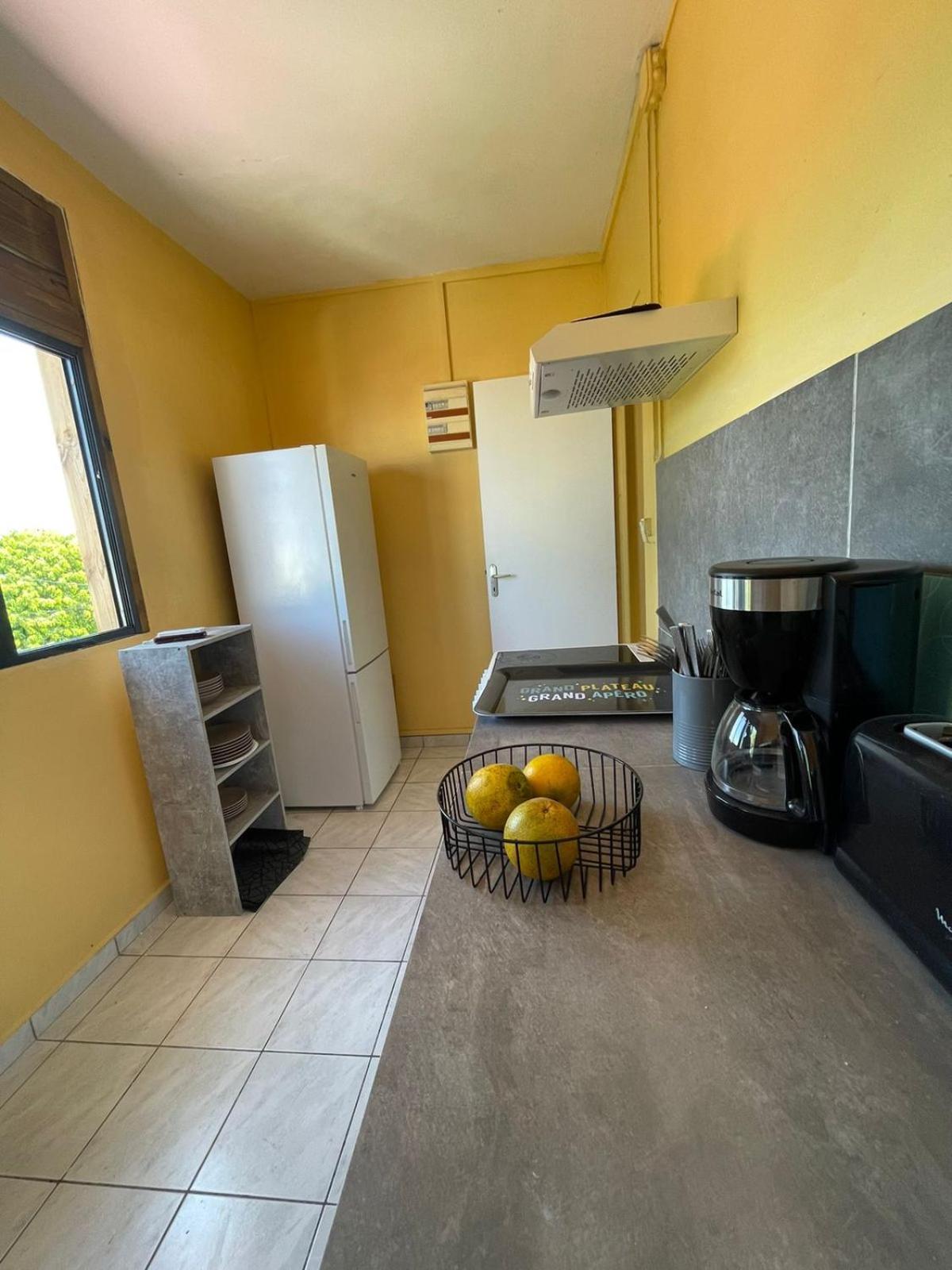 Appartement Tout Confort Sainte-Anne  Kültér fotó